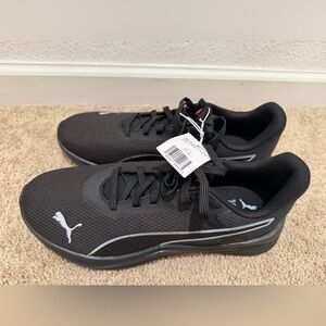 “New” Puma Disperse Black and Gray Running Shoes size9.5